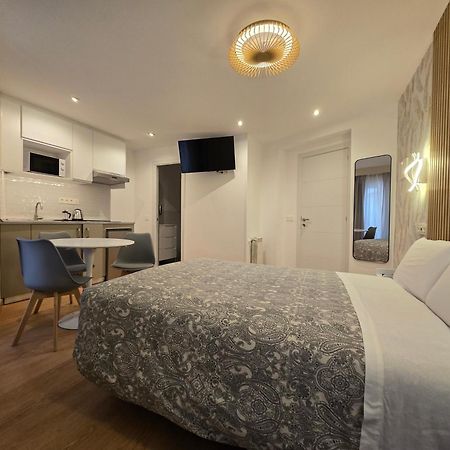 Hostal Comercial Madrid Eksteriør billede